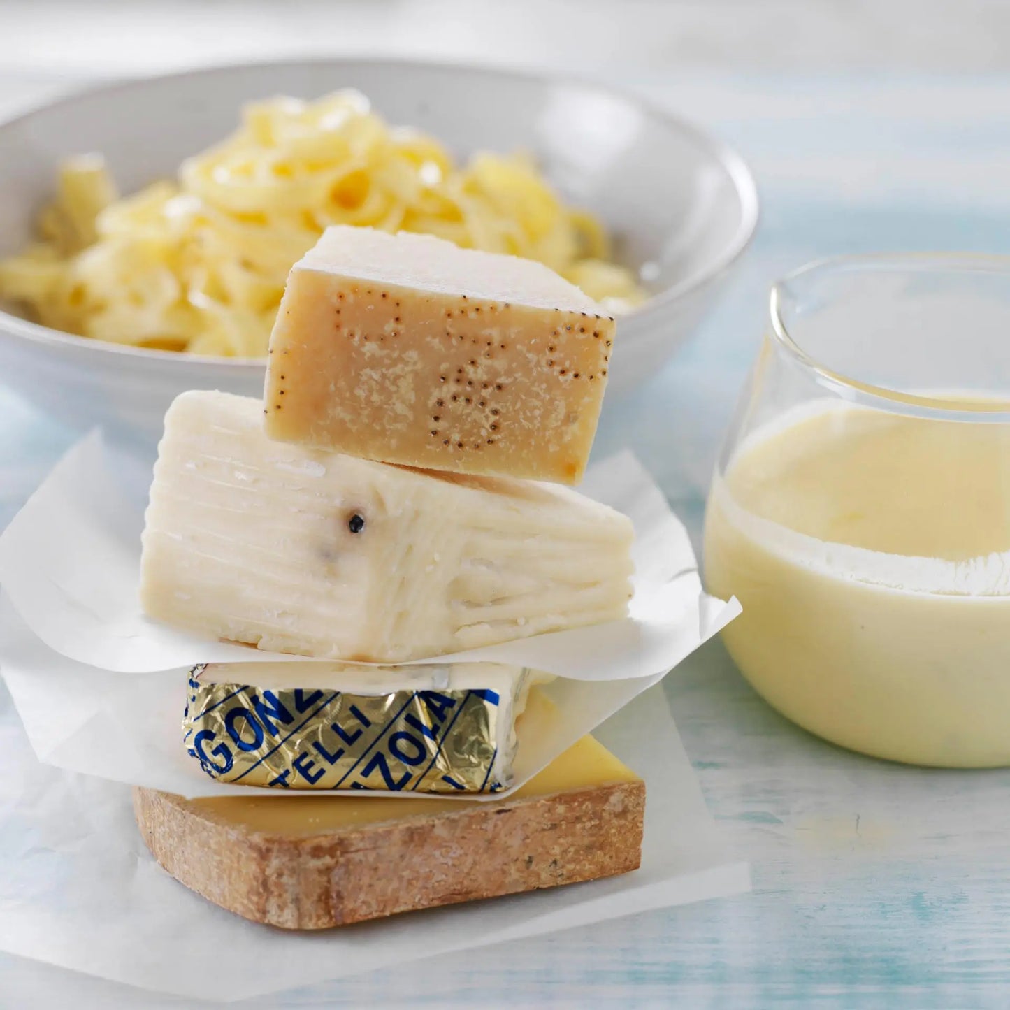 4 CHEESES & CARAMELIZED ONION  Pasta Sauce / Homemade - Frozen Item